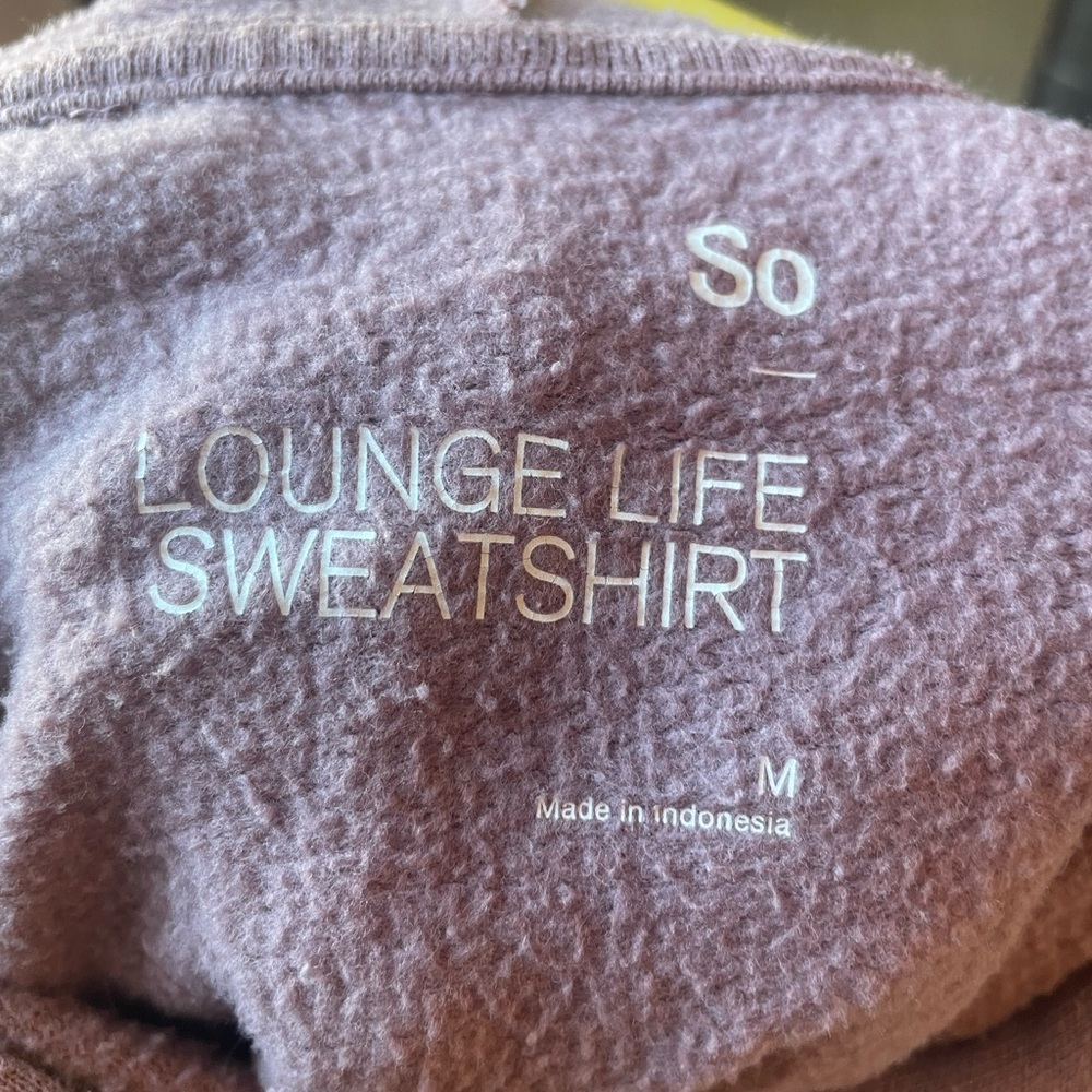 Sweatshirt - Picture 3 of 3
